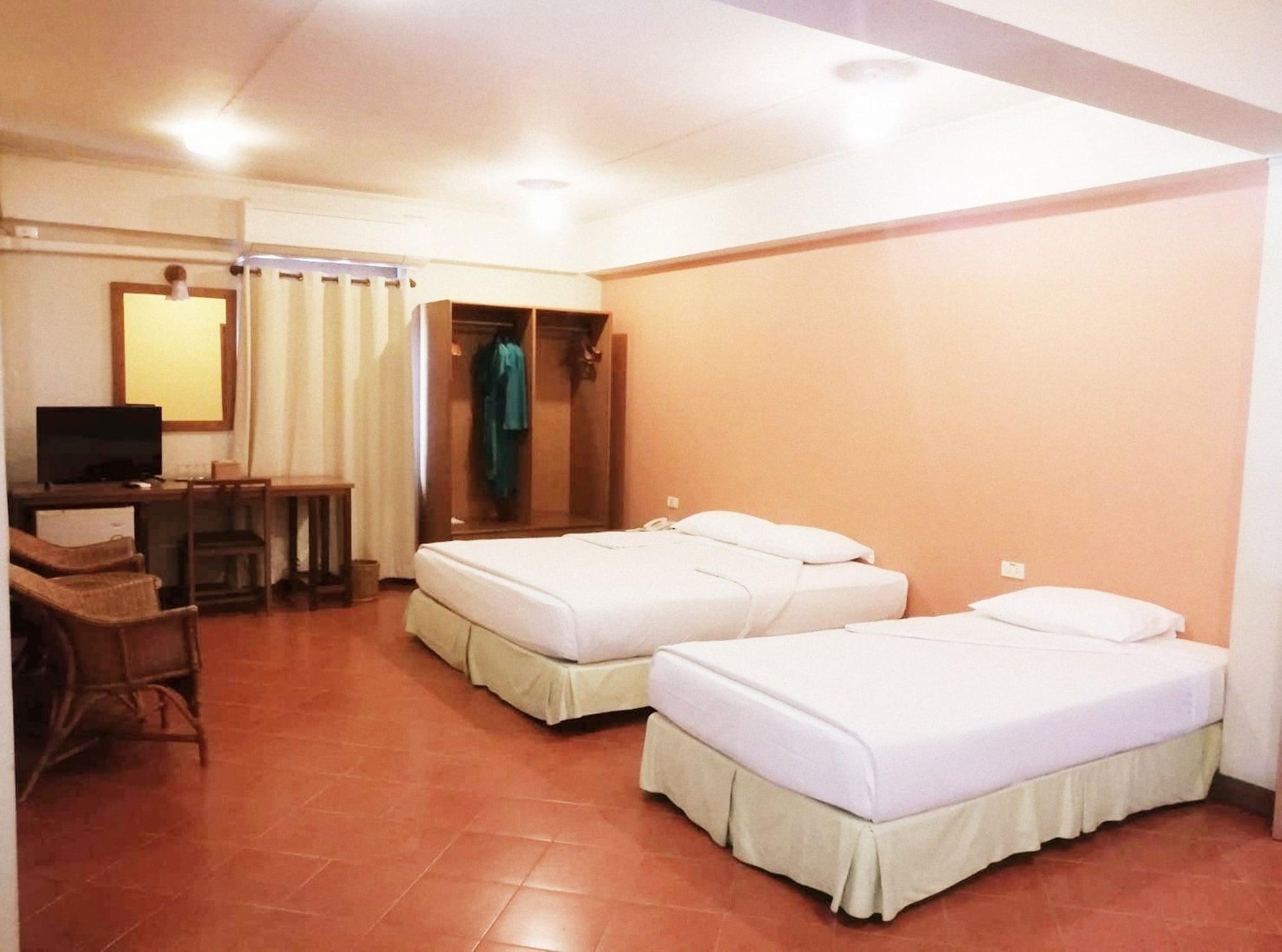 Sun Hotel Phetchaburi Extérieur photo