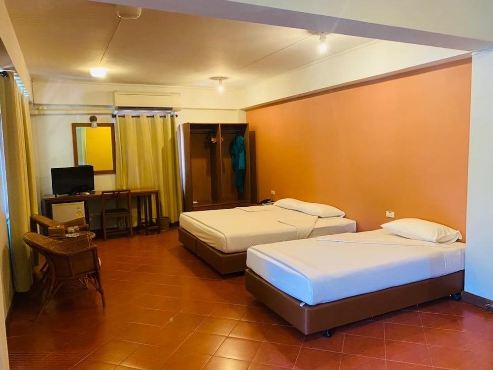 Sun Hotel Phetchaburi Extérieur photo