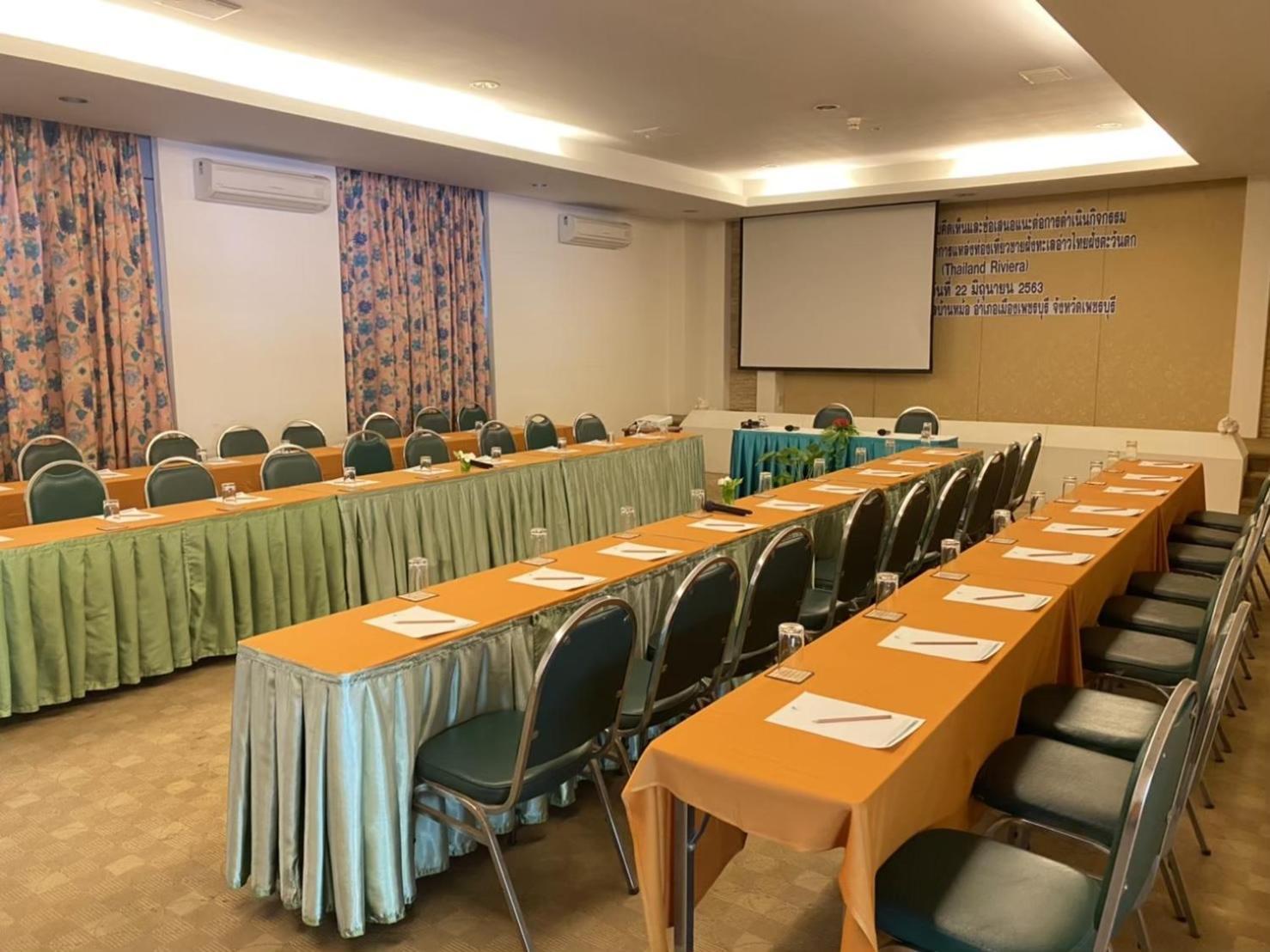 Sun Hotel Phetchaburi Extérieur photo