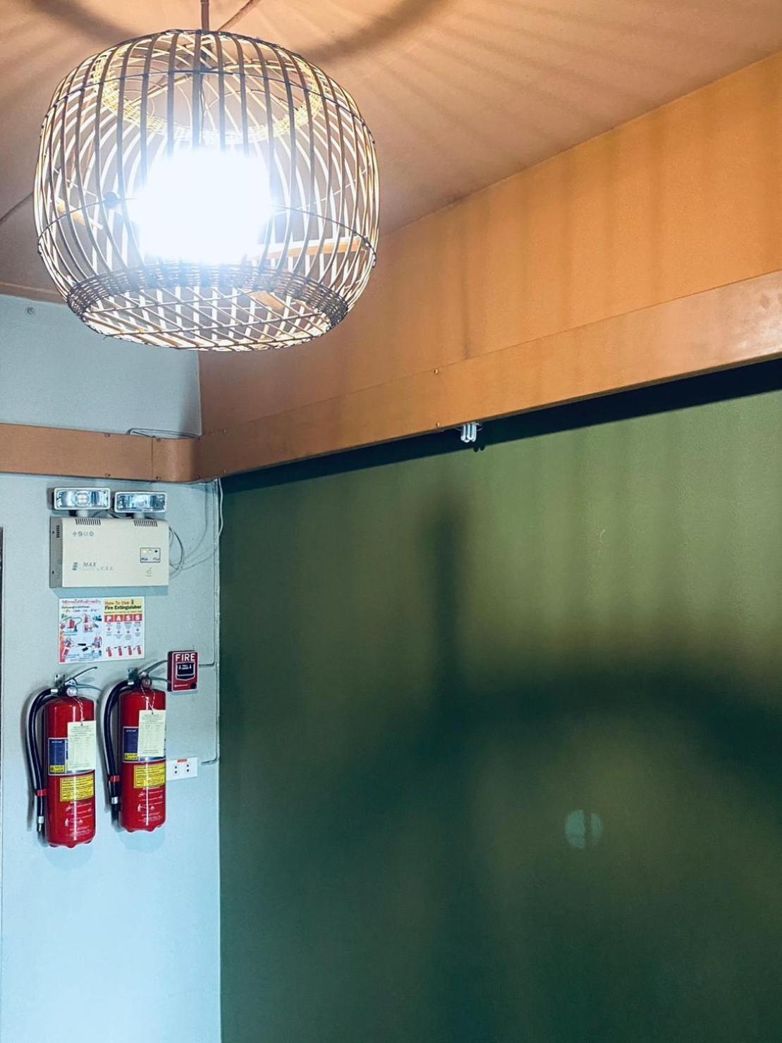 Sun Hotel Phetchaburi Extérieur photo