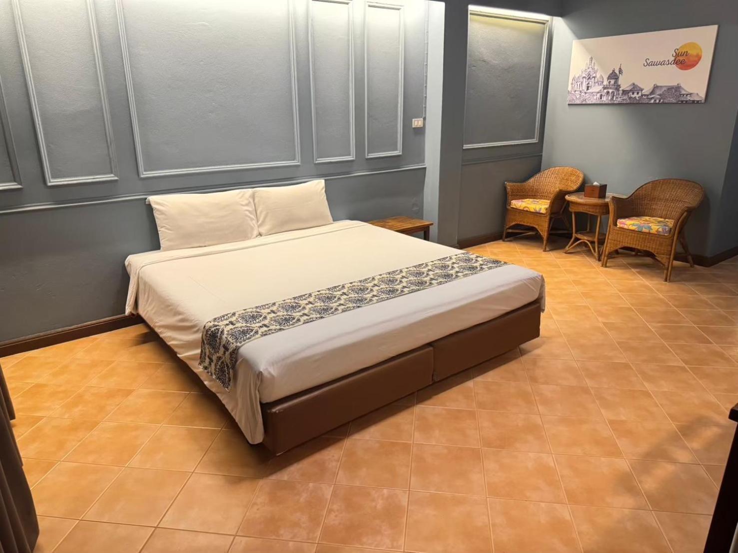 Sun Hotel Phetchaburi Extérieur photo